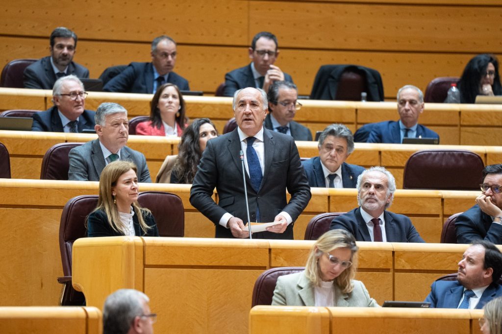 EL PP SUSTITUYE A LANDALUCE EN LA PRESIDENCIA DE LA COMISIÓN DE EXTERIORES DEL SENADO