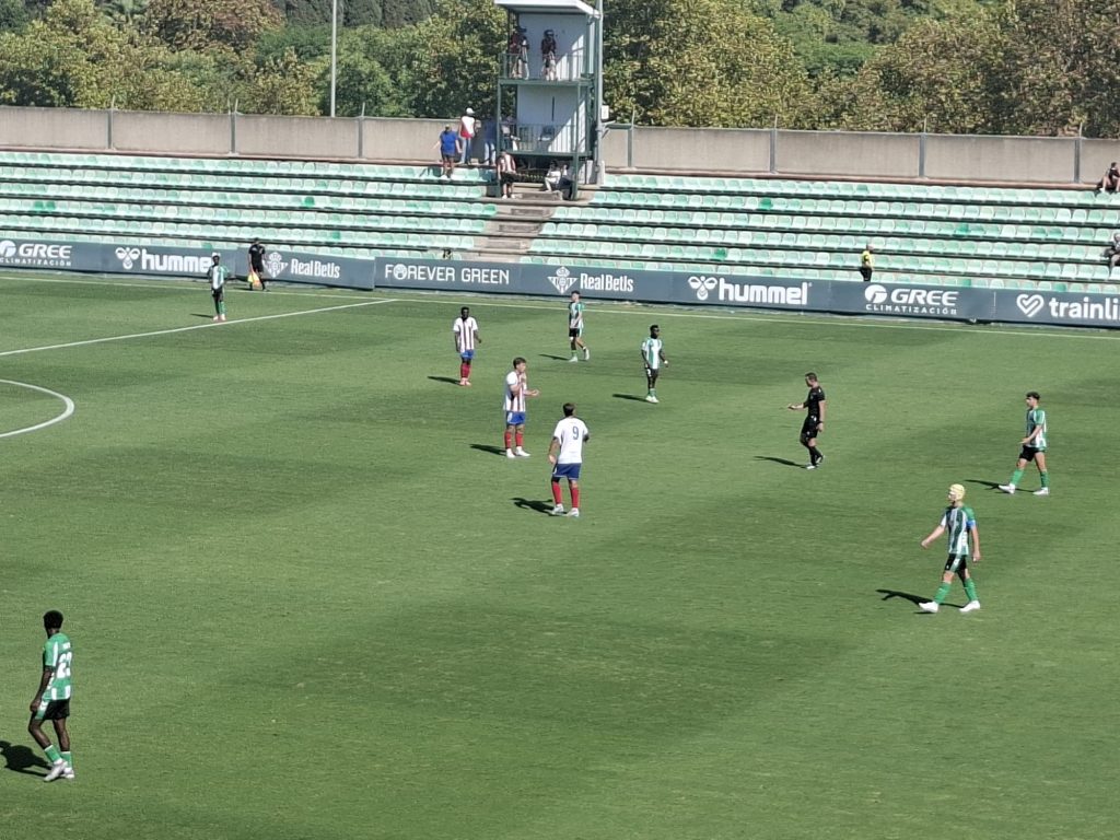 (1-1) EL ALGECIRAS EMPATA EN EL CAMPO DEL BETIS B