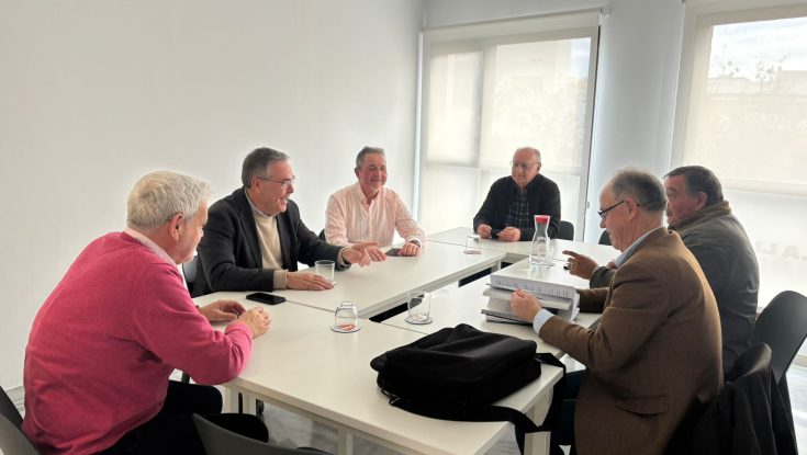 FAPACSA Y CÁMARA DE COMERCIO ANALIZAN LOS FUTUROS RELLENOS DEL PUERTO EN ALGECIRAS