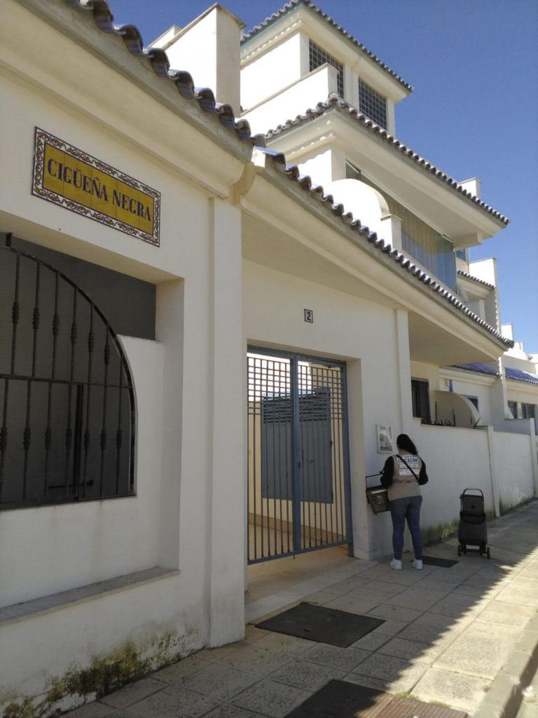 LA CAMPAÑA «ESTE MARRÓN VALE LA PENA» INICIA SUS ACCIONES EN TARIFA