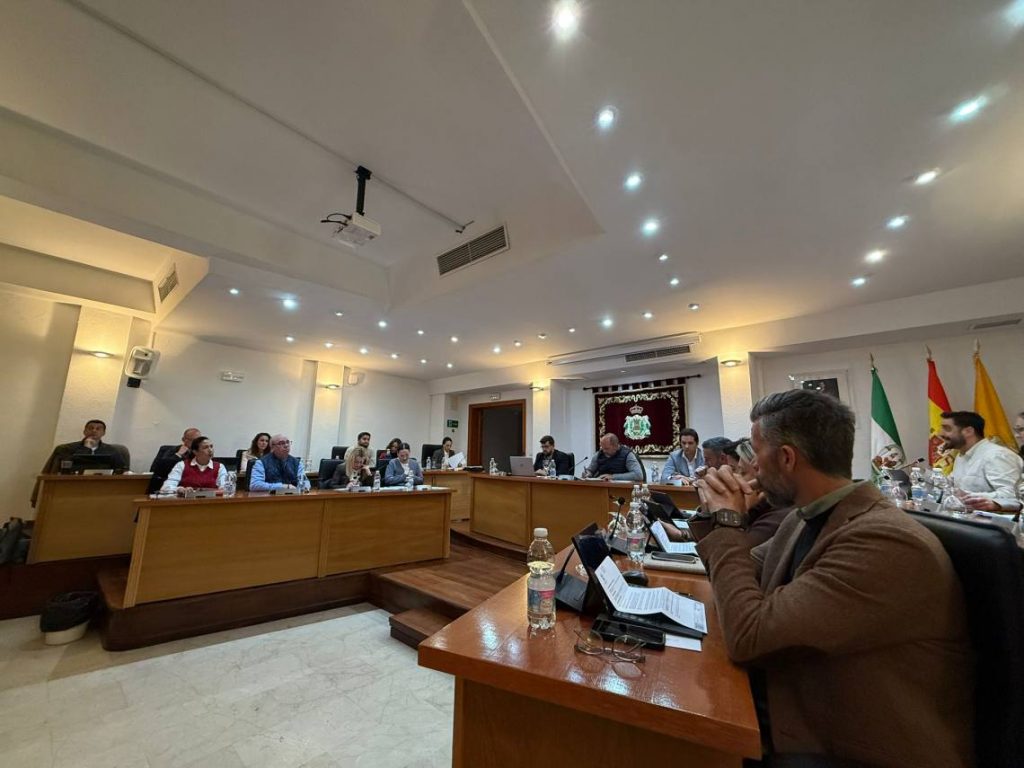 EL PLENO DE LOS BARRIOS A PETICIÓN DEL PP APRUEBA SOLICITAR LA REAPERTURA DEL CUARTEL DE PALMONES
