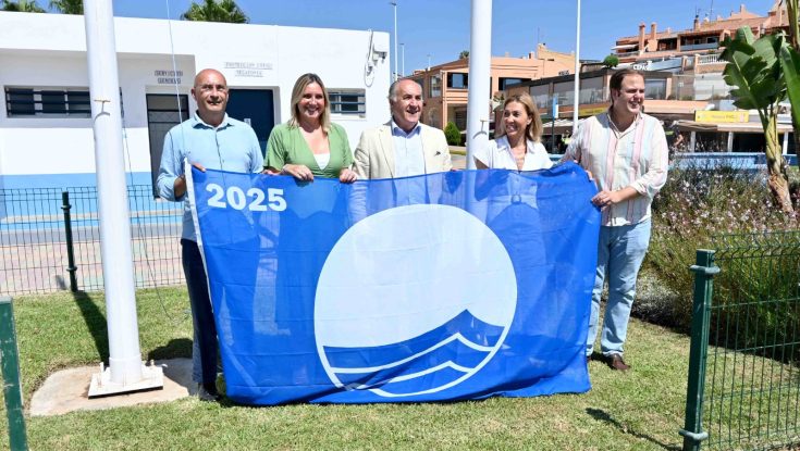 LA PLAYA DE GETARES DE ALGECIRAS VUELVE A TENER LA BANDERA AZUL